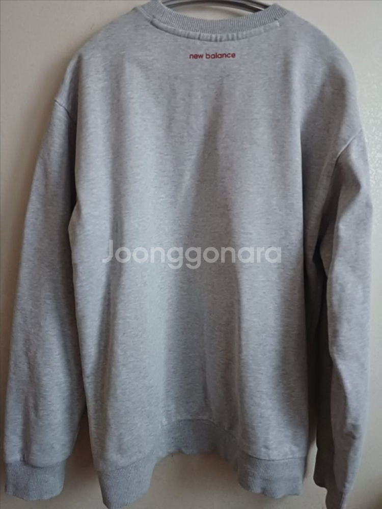 뉴발란스 맨투맨 L100--1