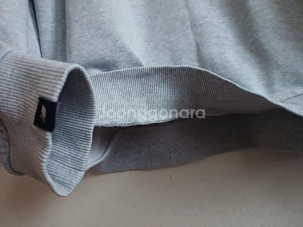 뉴발란스 맨투맨 L100--3