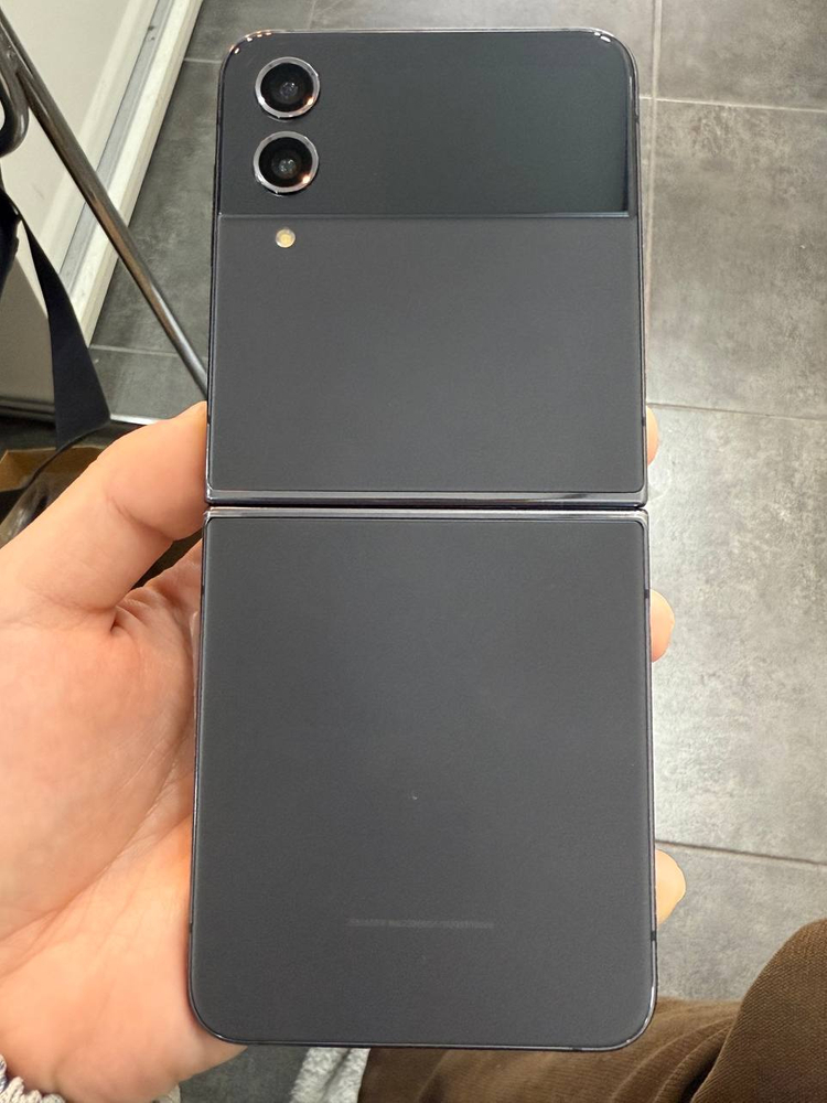 센터올수리)갤럭시Z플립4 그라파이트 256GB--0