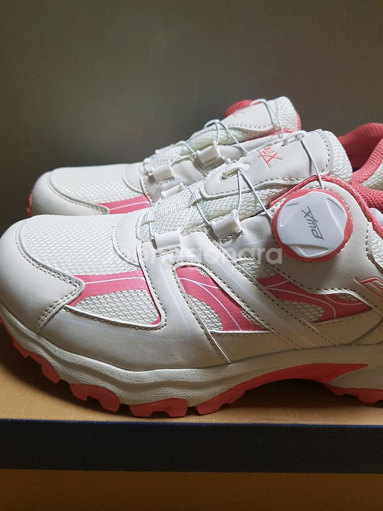 (새상품)방수 다이얼 트레킹화 등산화 프로월드컵 운동화--3