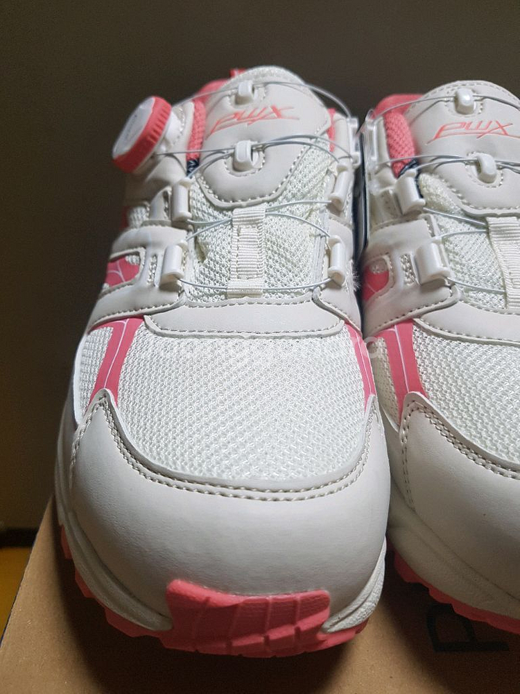 (새상품)방수 다이얼 트레킹화 등산화 프로월드컵 운동화--5