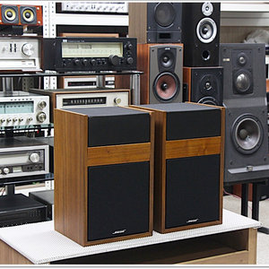 보스(BOSE-미국) A급 북쉘프 스피커 301-2