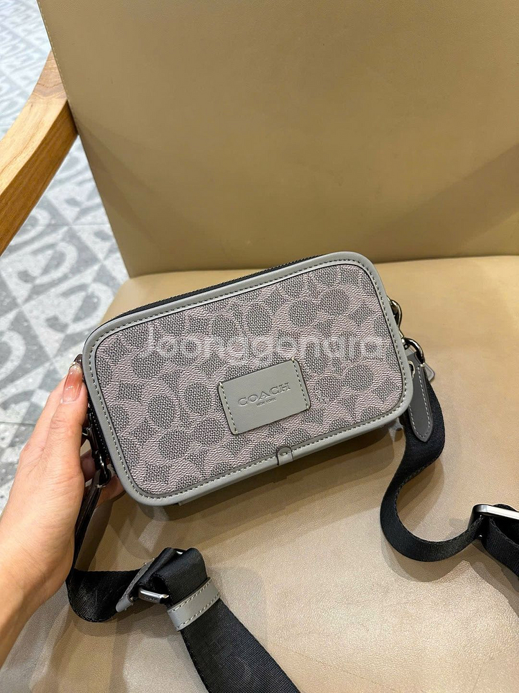 코치 시그니처 캔버스 와이어트 크로스바디CW365[해외]새상품--2