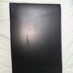 기가바이트 게이밍 노트북