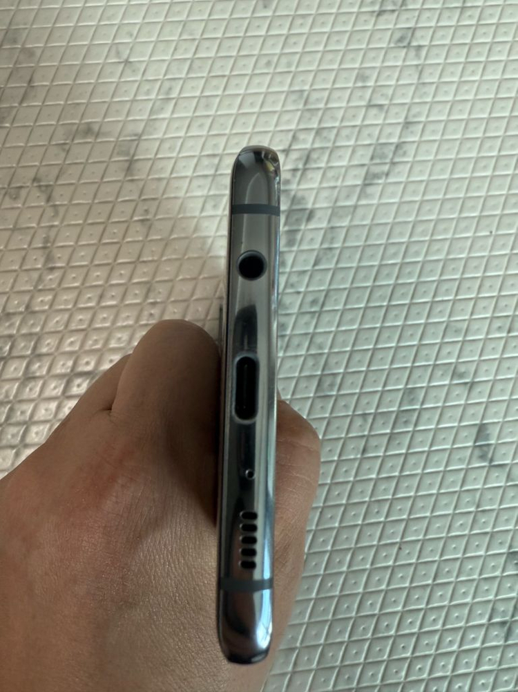 갤럭시 S10 5G 저장공간 512GB--4