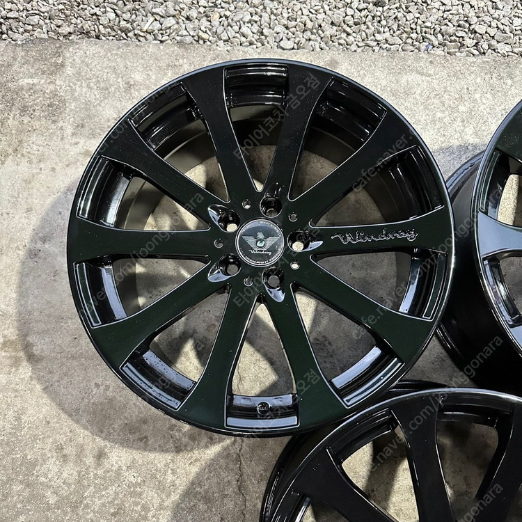 18인치 마르셀로 유광블랙 중고휠 팝니다 PCD105 이미지