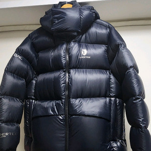 블랙야크 카마나 다운 패딩 자켓