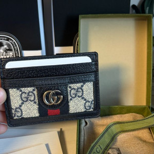 구찌 오피디아 GG 카드지갑