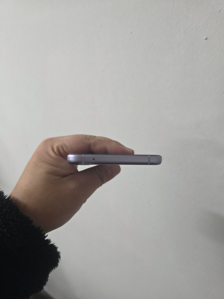 갤럭시 Z플립3 라벤더 256기가 A급 팔아요--4