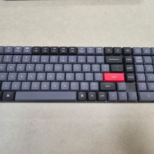 키크론 k17 pro 적축 (키보드 단품)