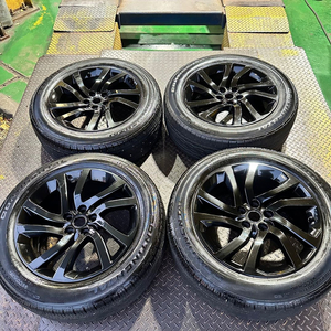 20인치 랜드로버 디스커버리5 유광블랙 순정휠타이어 1대분 PCD120 8.5J +47