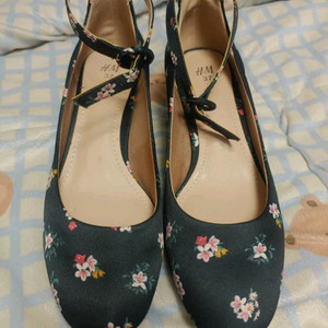 H&M 플로랄 펌프스(사이즈37, 미착용새제품)