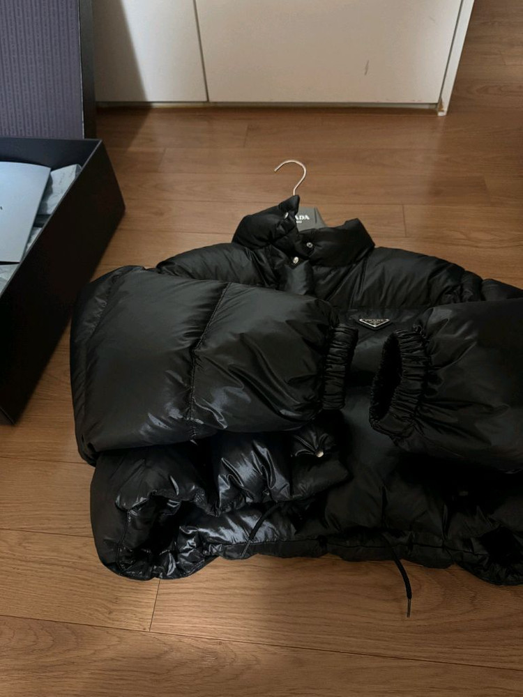 프라다 리나일론 패딩(가격내림)--4
