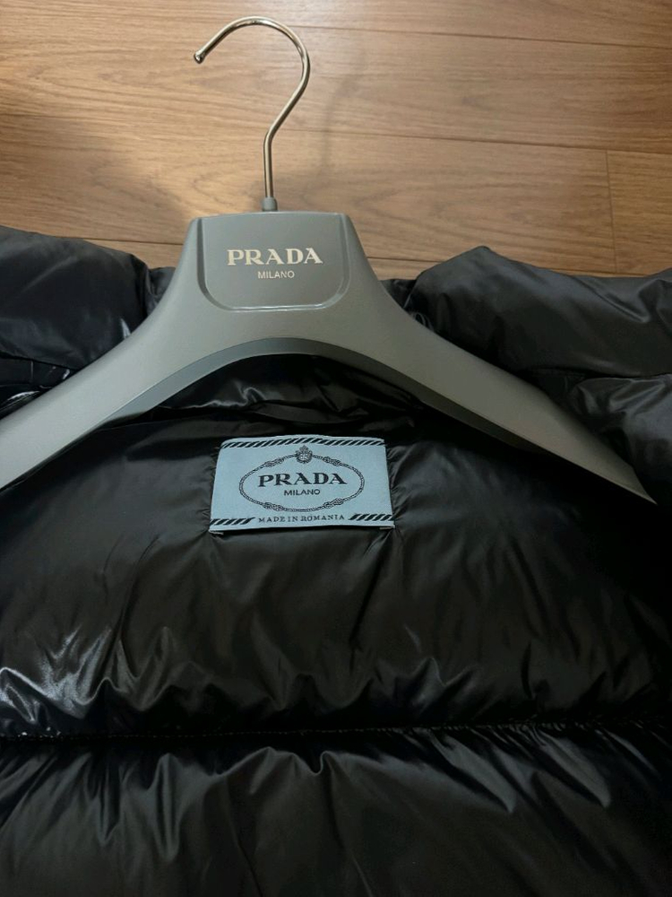 프라다 리나일론 패딩(가격내림)--5