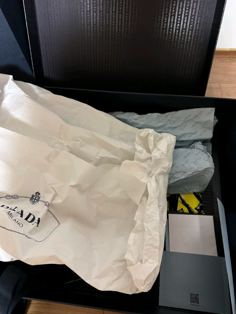 프라다 리나일론 패딩(가격내림)--7