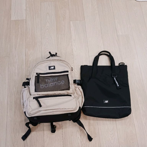 뉴발란스키즈 책가방+신발주머니 일괄팝니다