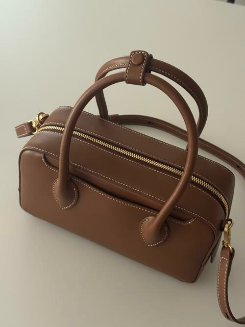 드메리엘 볼링백 미디엄 사이즈 탄브라운 급처 이미지