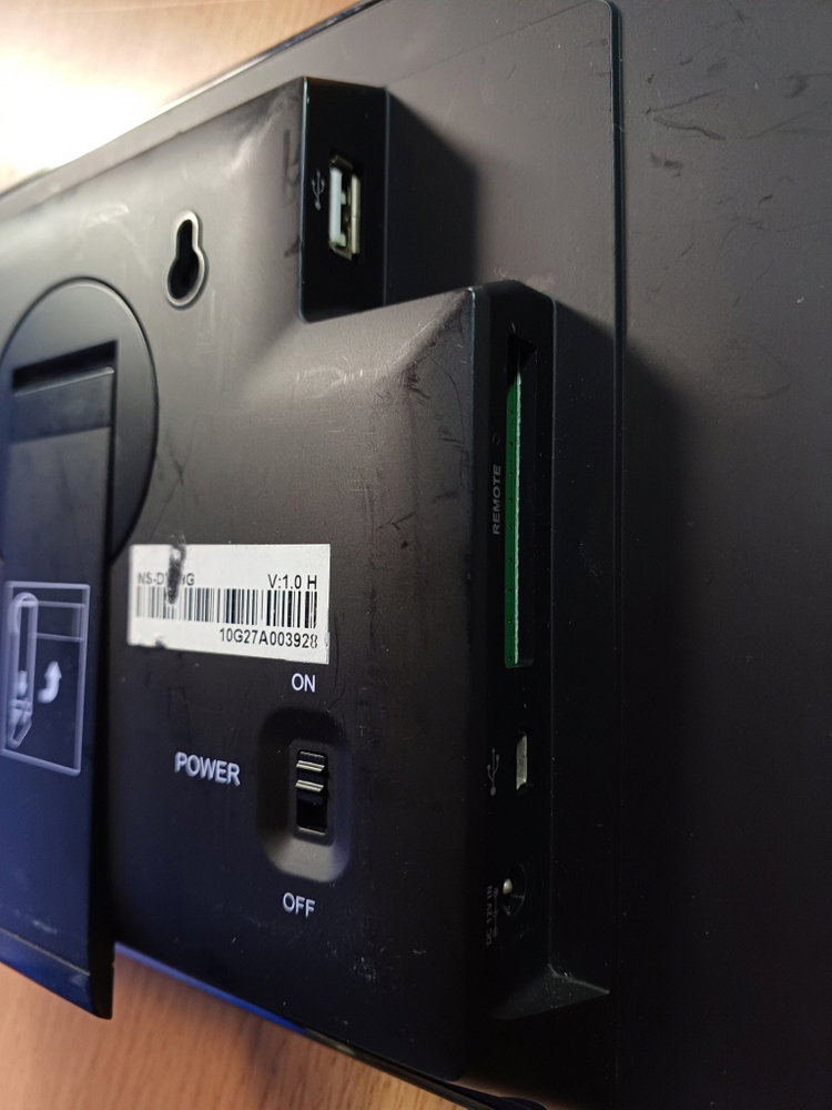 INSIGNIA NS-DPF9G 디지탈 포토 액자 고급형--5