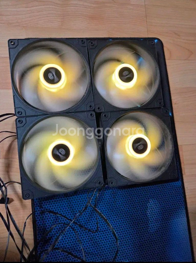 140mm pc 쿨링팬 4개 컨트롤러 밝기조절 까지--4