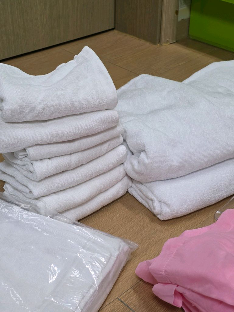 셀렌덤 스킨케어 세트 & 피부미용 재료들 이미지