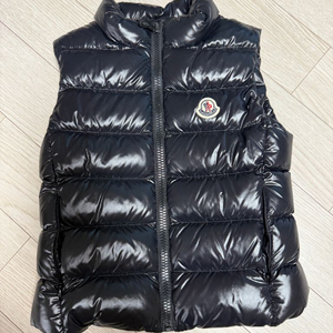 몽클레어 키즈 패딩 조끼 이미지