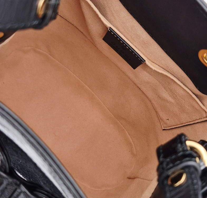 [중고명품셀렉트]구찌 블랙 스몰 버킷 토트 겸 숄더백 550621 이미지