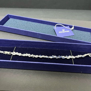 스와로브스키 125주년 기념 컬렉션 팔찌