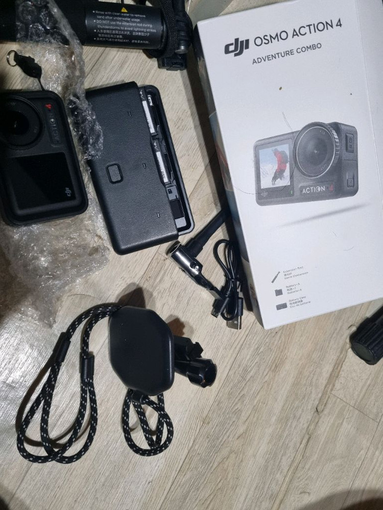 DJI 오즈모 액션4 어드벤처 콤보+샌디스크256기가 메모리+자석목걸이 이미지