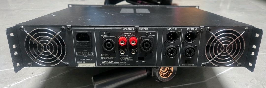KFA-900 /VASCOM KFA900 - 900와트 파워앰프 스테레오 450W/4 x 2 출력. 2U랙 이미지