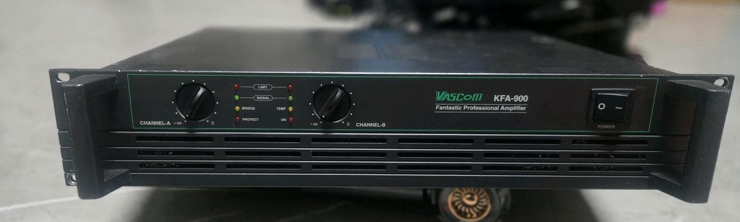 KFA-900 /VASCOM KFA900 - 900와트 파워앰프 스테레오 450W/4 x 2 출력. 2U랙 이미지