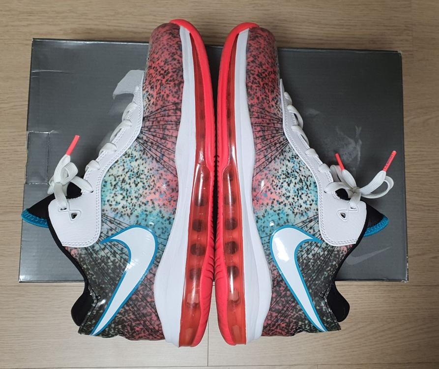 나이키 르브론8 마이애미나이트 275사이즈 18만원--3