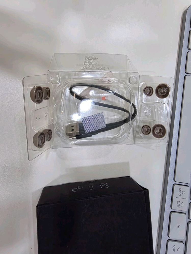 Jbl tour pro3 라떼색상 S급--1