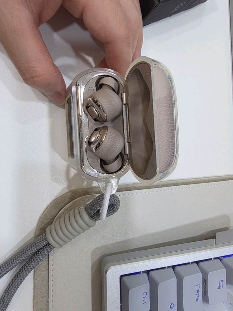 Jbl tour pro3 라떼색상 S급--2