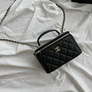 사넬 베니티백 새상품