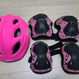 (반값택포)마이크로킥보드보호대m+이지스젤리헬멧(m52-56)