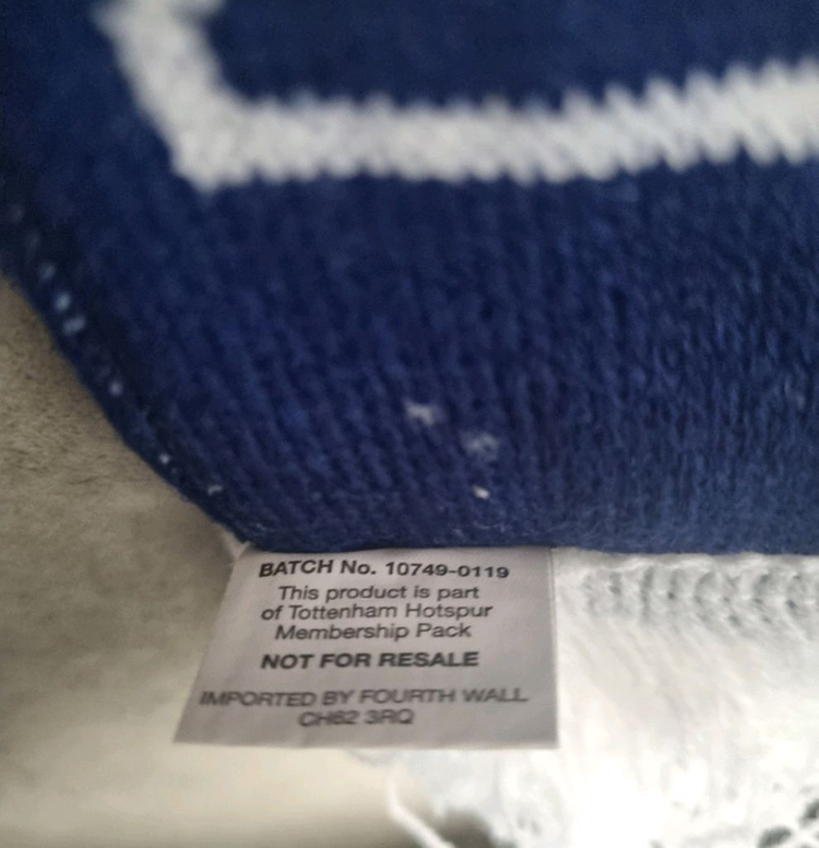 토트넘 공식 굿즈 2019/2020 멤버십 기념 머플러 이미지