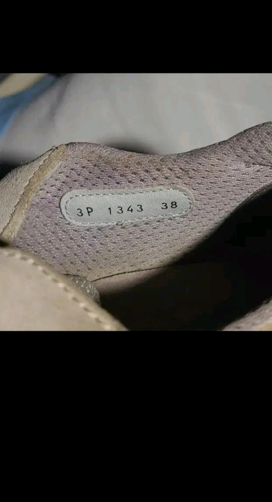 PRADA 아메리카 컵 스니커즈 이미지