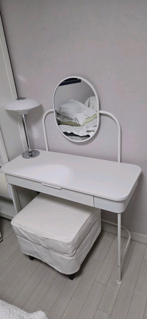 이케아 화장대 의자 세트--2