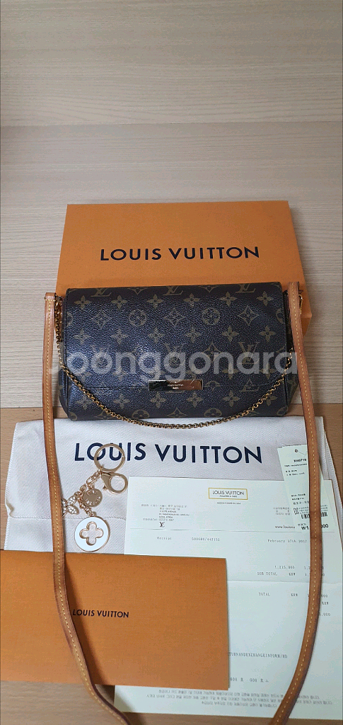 루이비통 페이보릿MM 크로스백 정품A급(영수증O)구찌프라다디올고야드샤넬셀린느보테가생로랑버버리발렌시아가--1