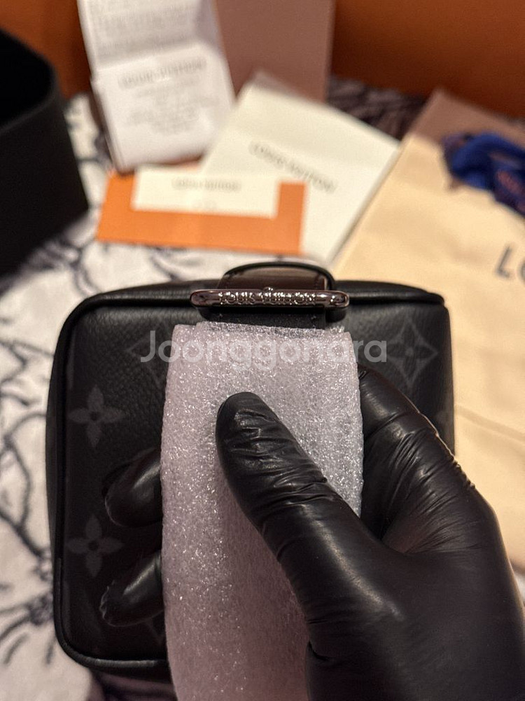 {미사용/새상품/백화점판 루이비통 이클립스 락커 돕키트--6