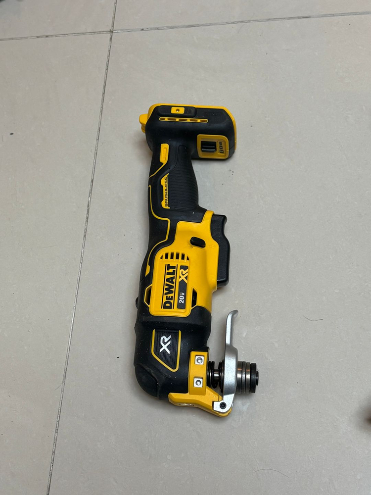 디월트 드릴 직쏘 멀티커터 그라인더 컷소 이미지