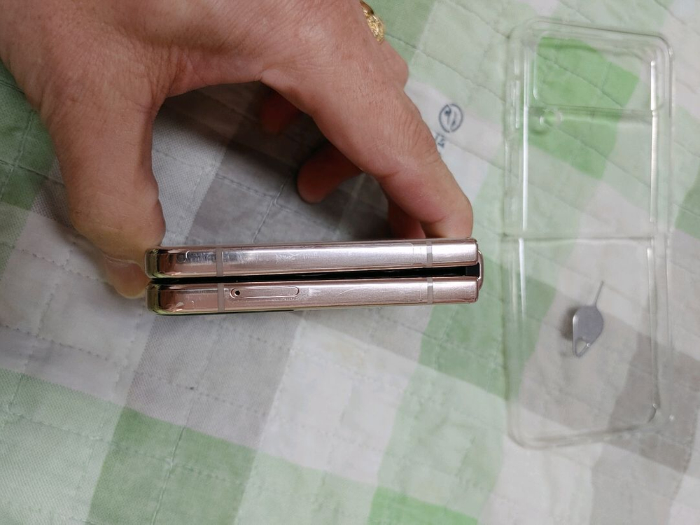 S급 ㅡ 갤럭시 Z플립4 256GB ㅡ 개통일 보세요~~--8