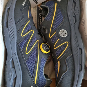 블랙이글 VC-39 안전화 265 사이즈 (새상품)