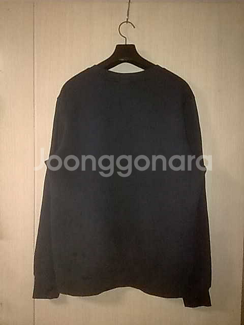 뉴발란스 클래식코어 플리스 스웨트 맨투맨/2023최신상/105/새제품급/택배비포함--1