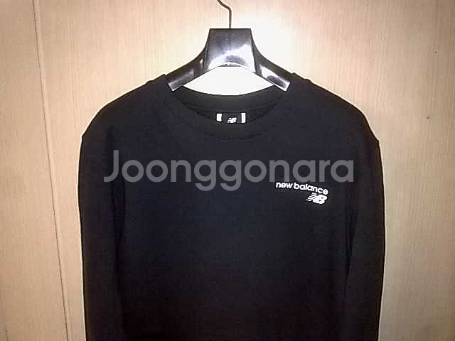 뉴발란스 클래식코어 플리스 스웨트 맨투맨/2023최신상/105/새제품급/택배비포함--2