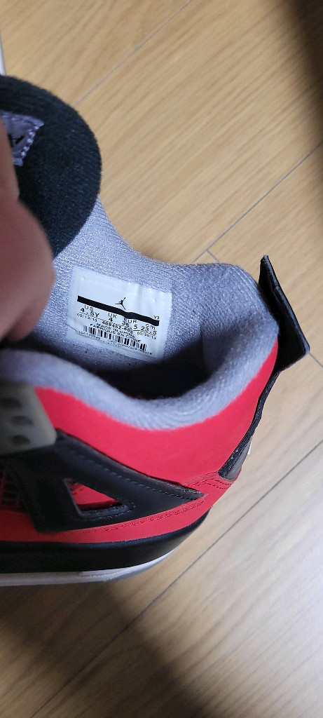 나이키 에어 조던 4 레드(235) 운동화 이미지