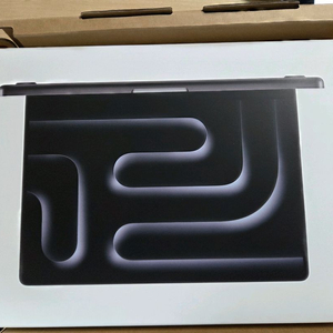 Mac book pro 14 m5 이미지