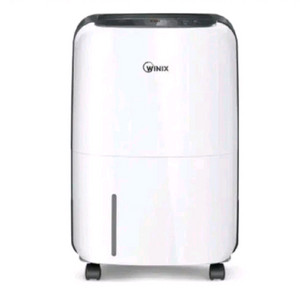 거의 새것 위닉스 예쁘고 성능 좋은 제습기