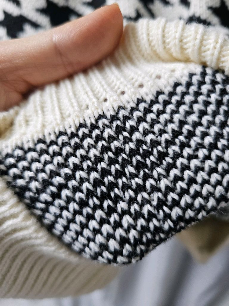 랄라라운지 하운즈투스 니트조끼--4