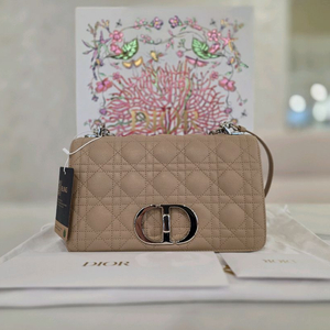 (미착용급)디올 카로백 미디움 까나쥬 송아지가죽 M9242